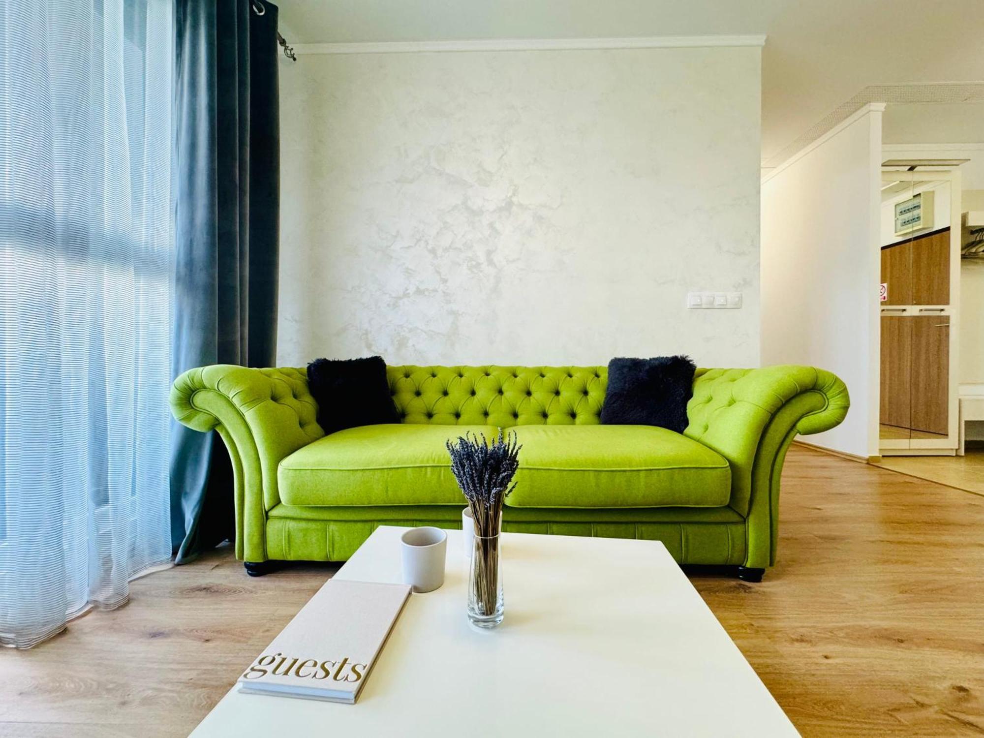 Joy City Stay Forest 84 Тимишоара Экстерьер фото
