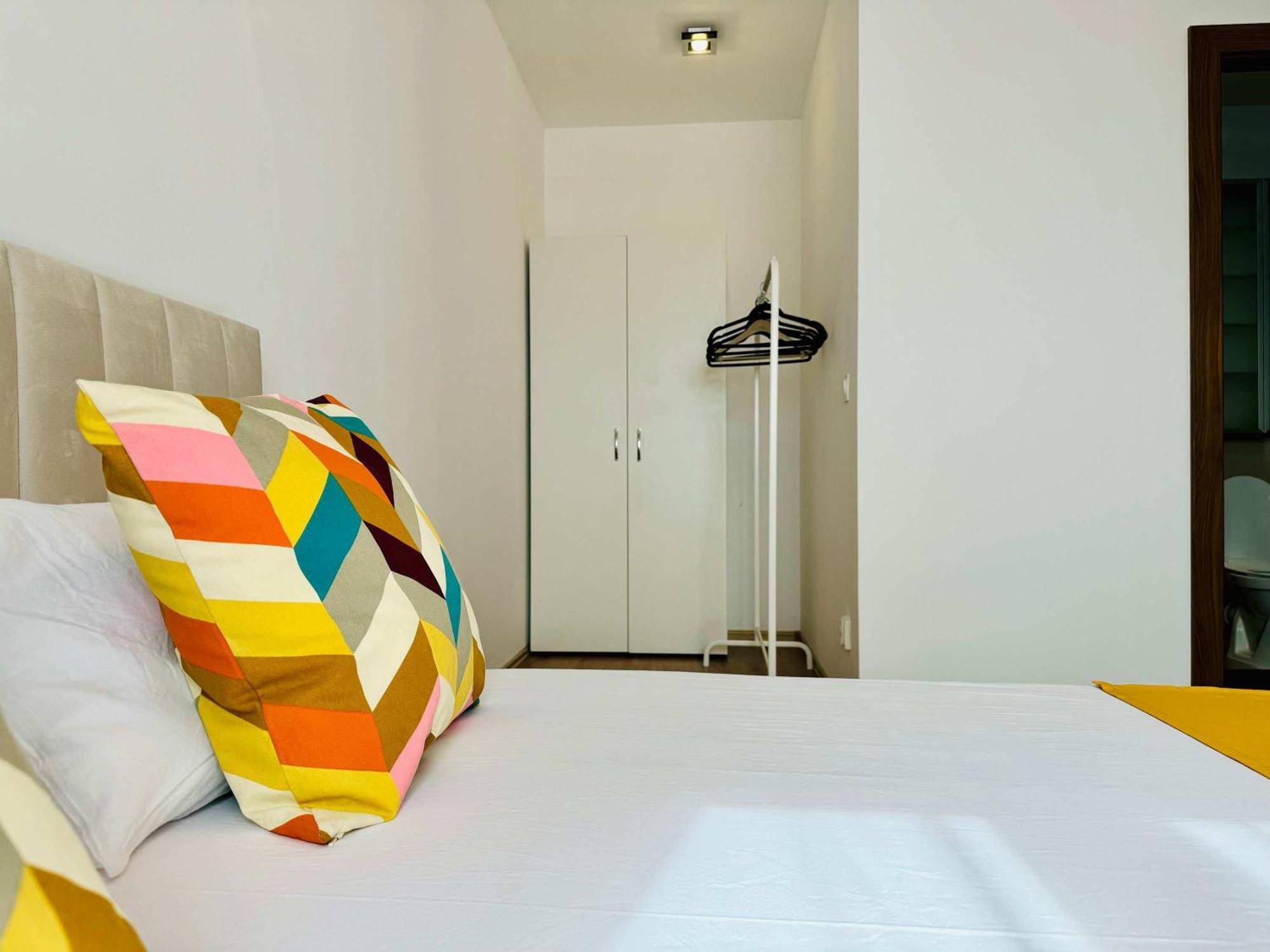 Joy City Stay Forest 84 Тимишоара Экстерьер фото